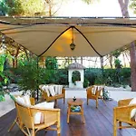 La Adults Only Con Giardino A Pula