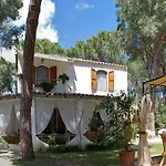 La Adults Only Con Giardino A Pula