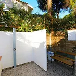 La Adults Only Con Giardino A